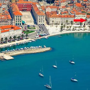Luxury Riva With A Magnificient View Apartment Split